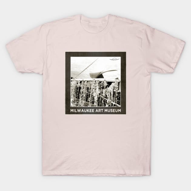 Milwaukee Art Museum Calatrava • MKE WI T-Shirt by The MKE Rhine Maiden